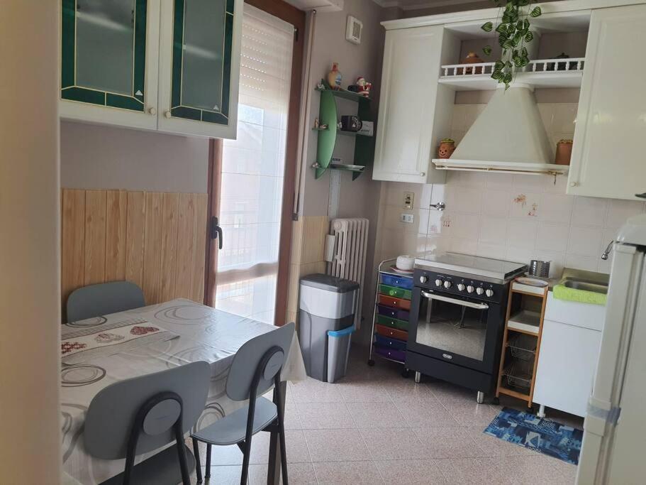 Appartamento Vinovo Centro Esterno foto